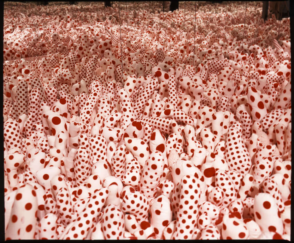 One Of Yayoi Kusama S Founding Works Revived By The Louis
