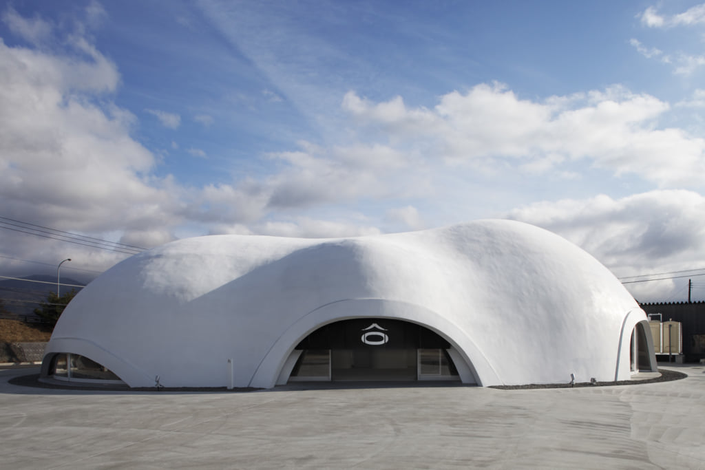 Hoto Fudo by Takeshi Hosaka Architects, Fuji Kawaguchiko, Yamanashi  Prefecture, Japan - Architectural Review