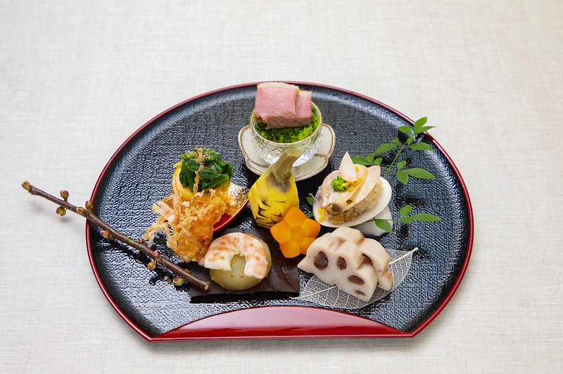 La cuisine japonaise, entre gastronomie traditionnelle et plats du