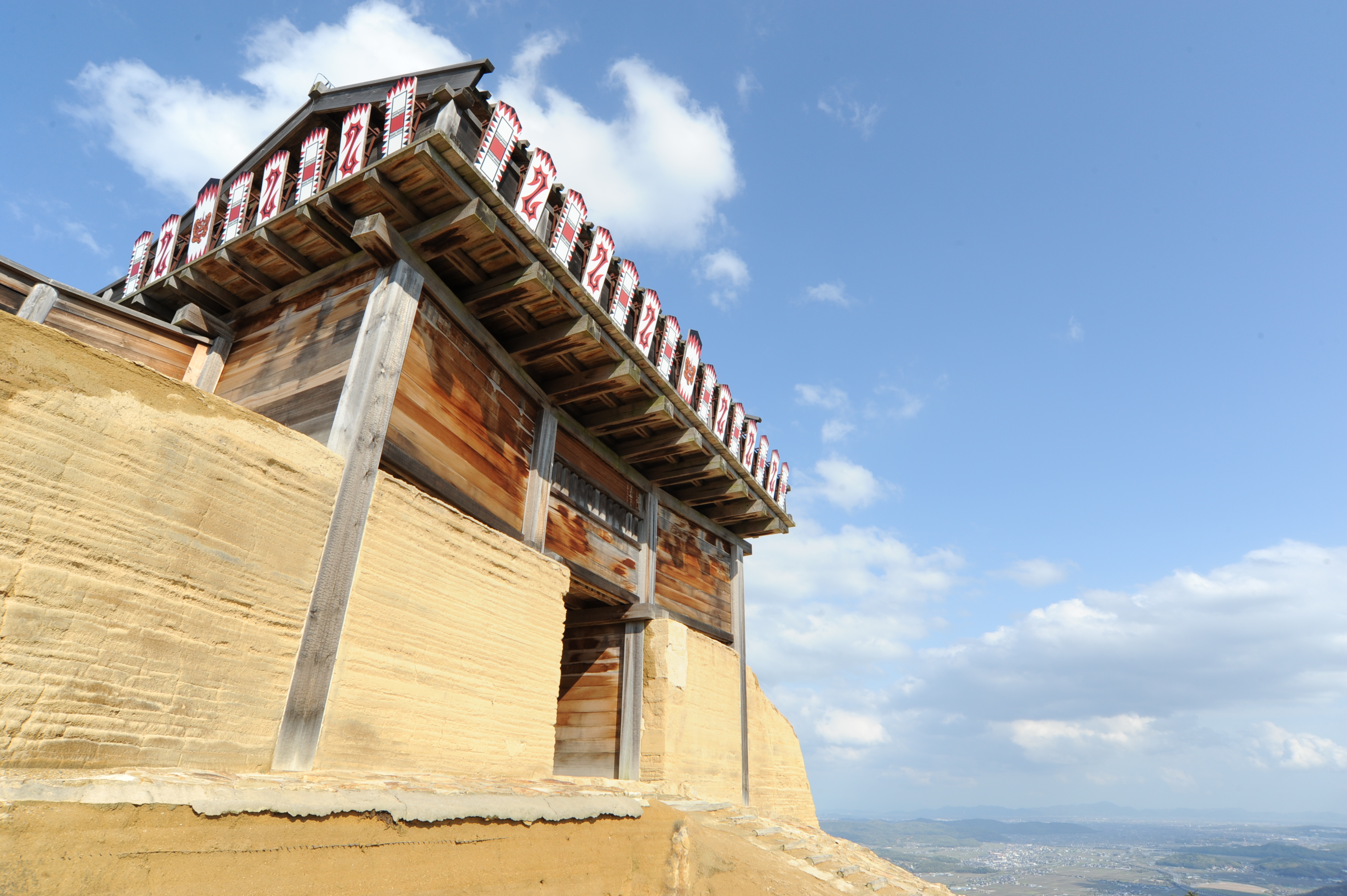 saitom 個展「Castle On The Hill」 Castle On The Hill — ProVisuals